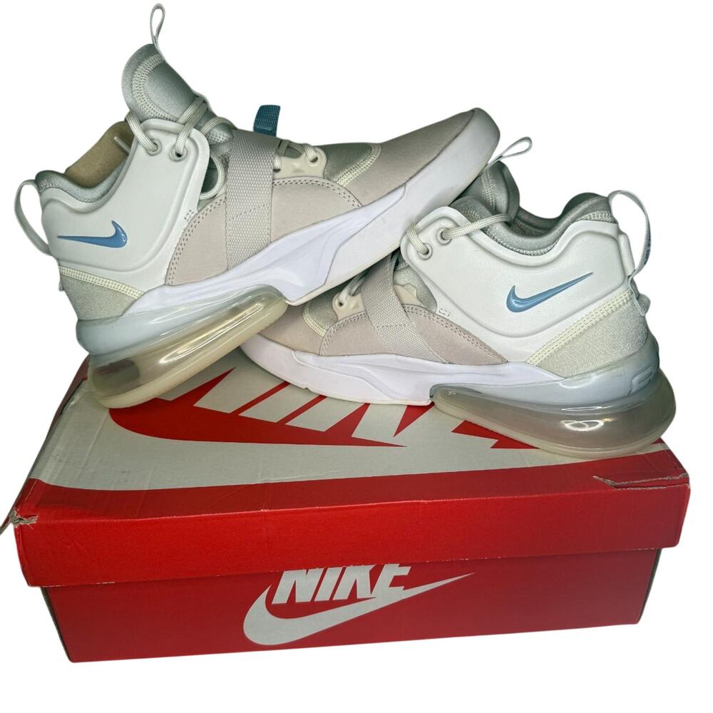 Nike Air Force 270